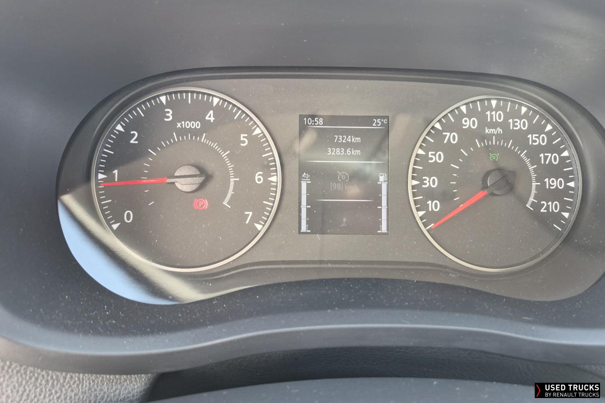 Renault Master 145