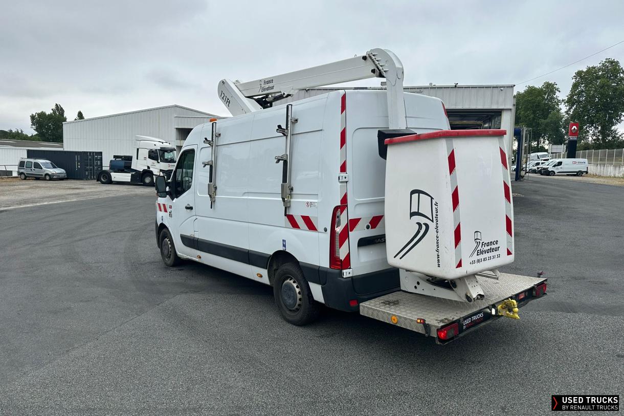 Renault Trucks Master 145