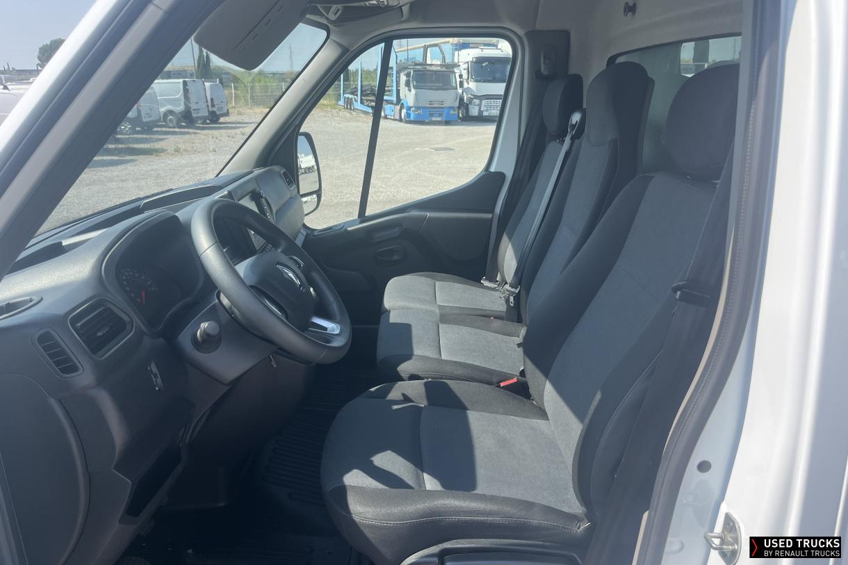 Renault Trucks Master 145