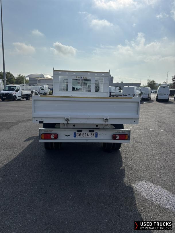 Renault Master 130