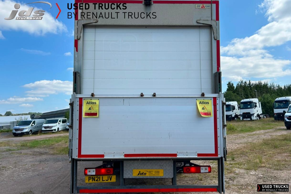 Renault Trucks D Wide 320