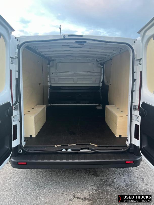 Renault Trucks Trafic 