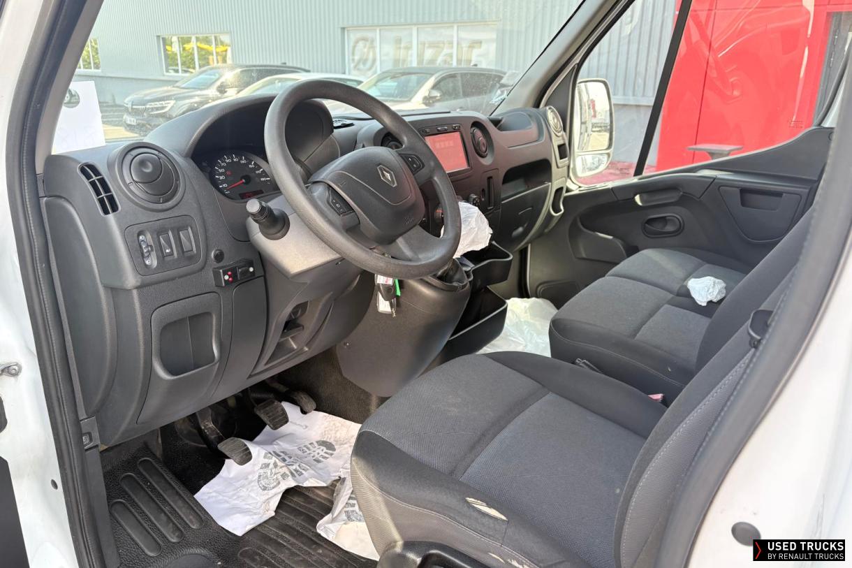 Renault Trucks Master 145