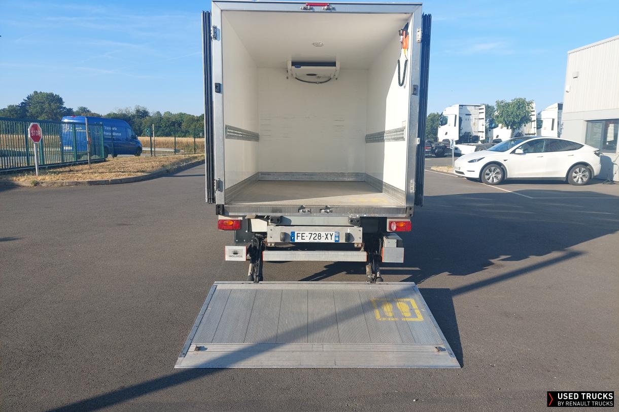 Renault Trucks Master 145
