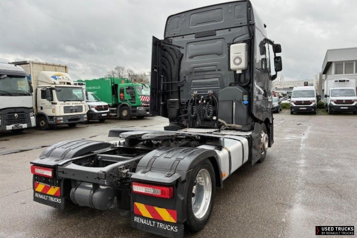 Renault Trucks T High 