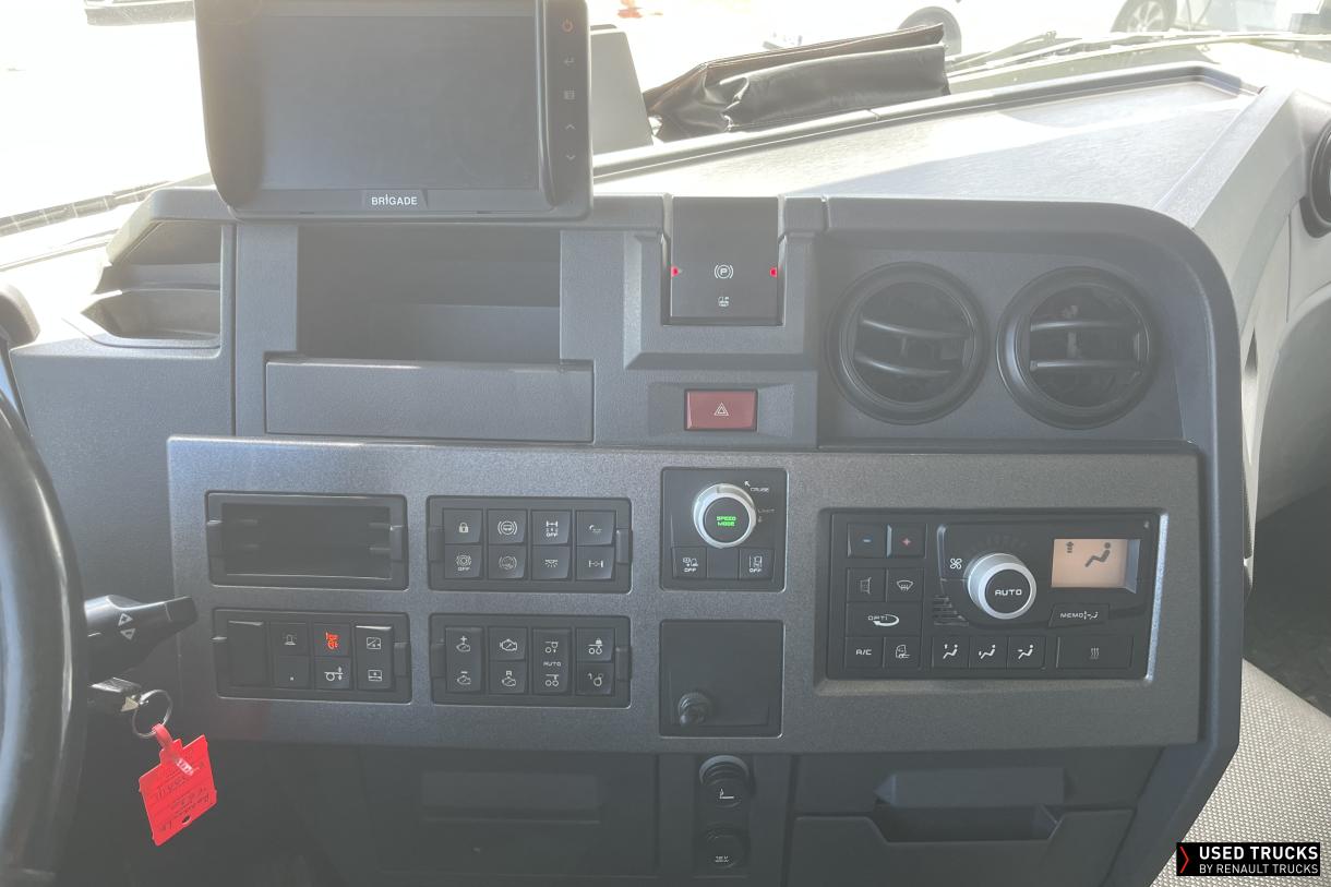 Renault Trucks T 520