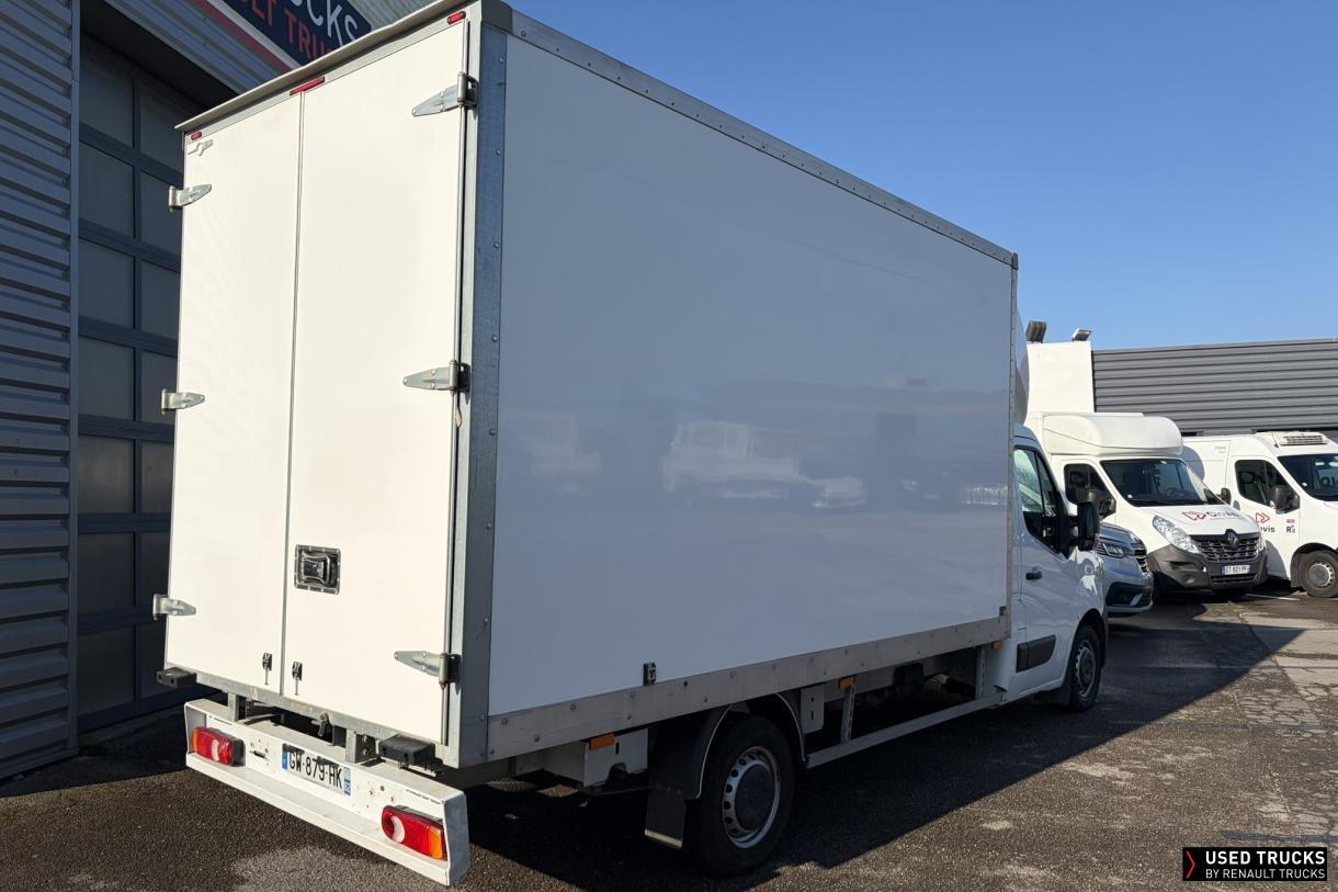 Renault Trucks Master 145