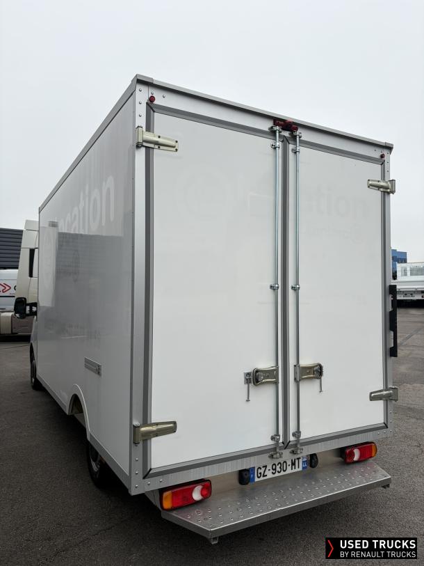 Renault Trucks Master 145
