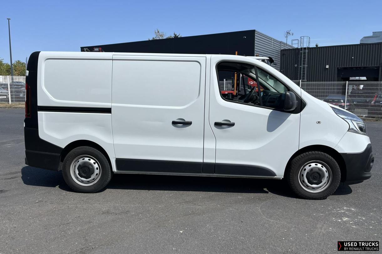Renault Trafic 145