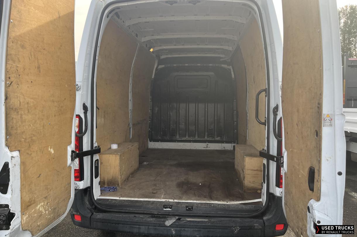 Renault Master 135