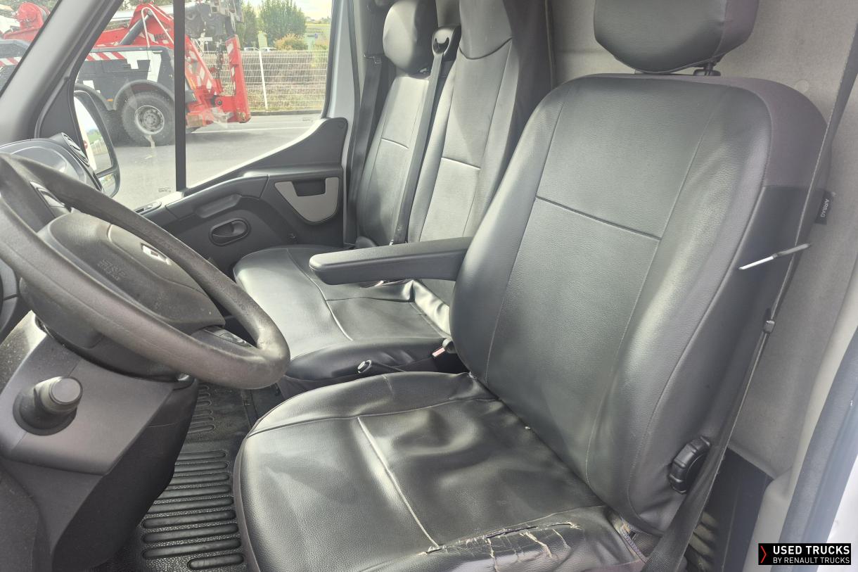Renault Master 130