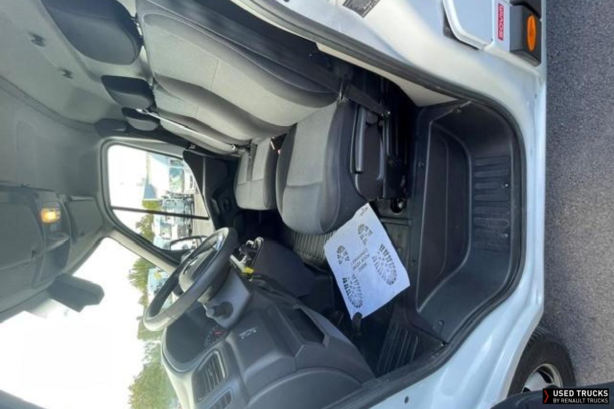 Renault Master 165