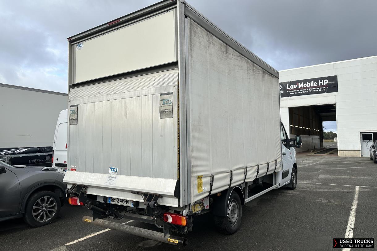 Renault Trucks Master 145