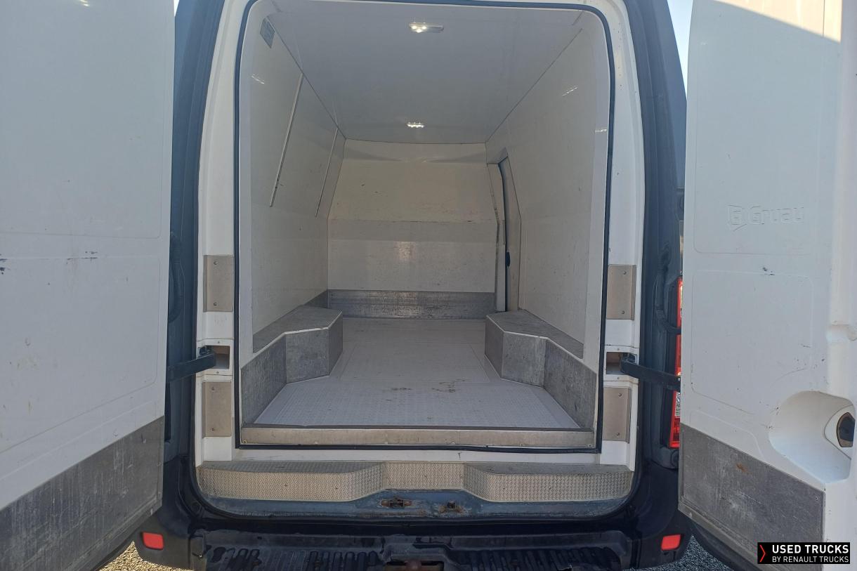 Renault Trucks Master 165