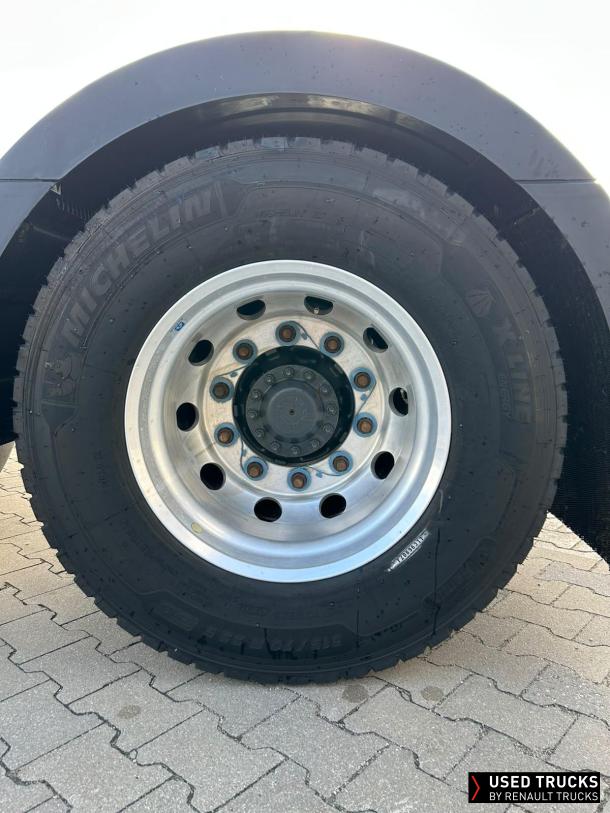 Renault Trucks T 440