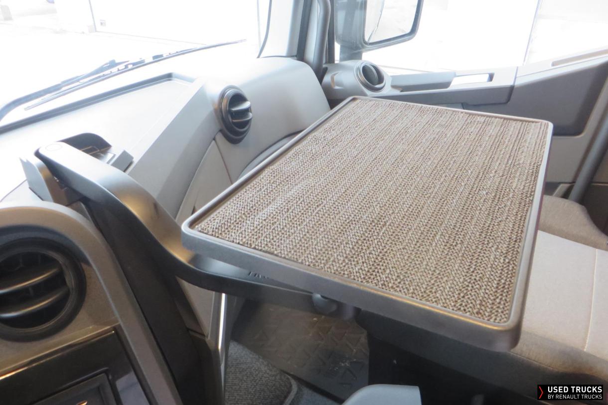 Renault Trucks T High 520