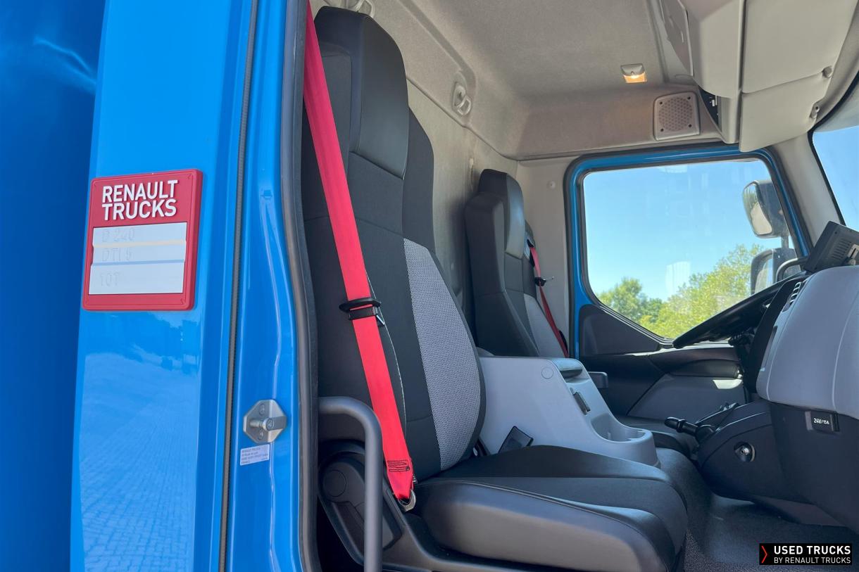Renault Trucks D Cab 2.1 240