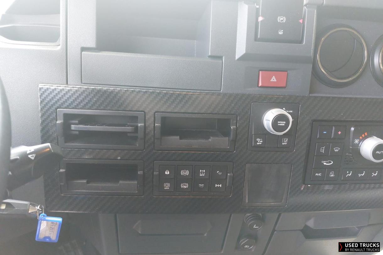 Renault Trucks T 520