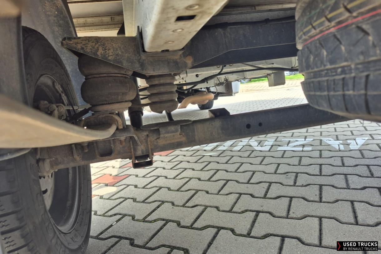Renault Trucks Master 140