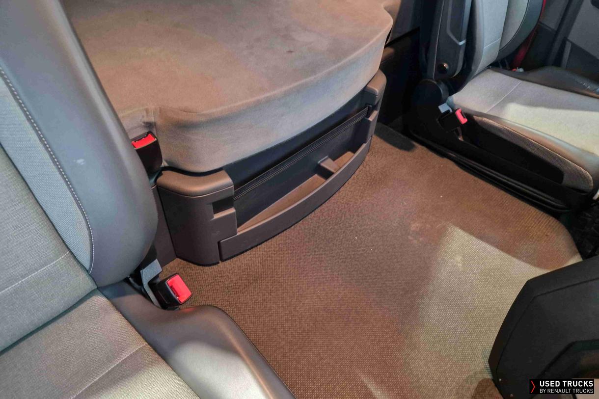 Renault Trucks T 440