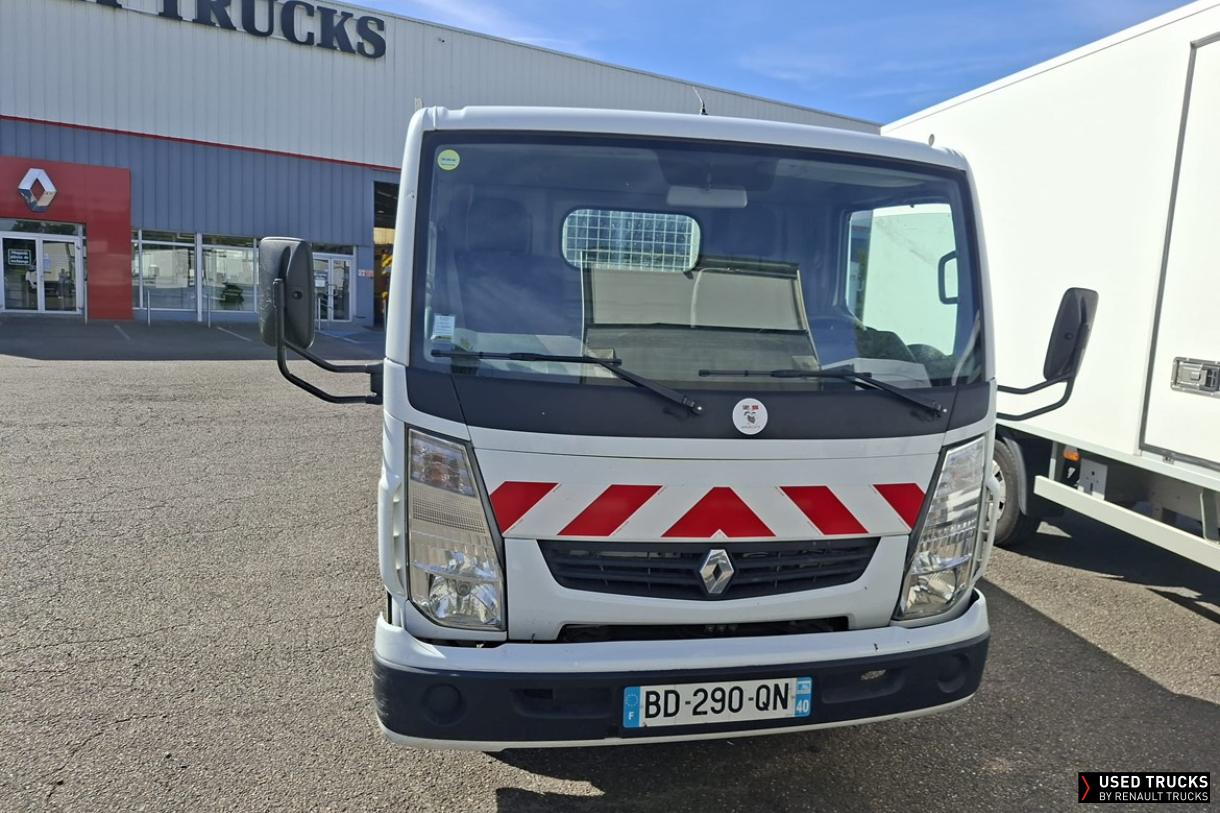 Renault Trucks Maxity 110