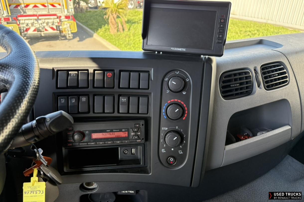 Renault Trucks D Wide 430