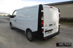 Renault Trucks NV300
                                          