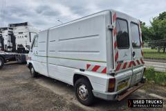 Renault Master
                                          100