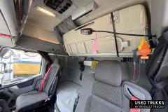 Renault Trucks T High
                                          520