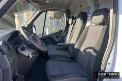 Renault Trucks Master
                                          145