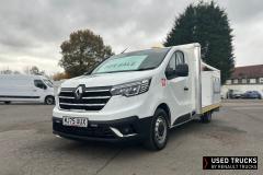 Renault Trucks Trafic
                                          120