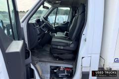 Nissan NV400
                                          165