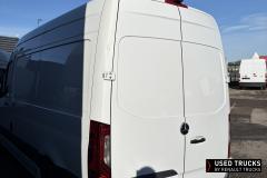 Mercedes-Benz Sprinter
                                          160