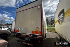 Renault Trucks D
                                          240