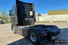 Renault Trucks T High
                                          