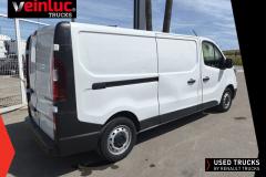 Renault Trucks Trafic
                                          130