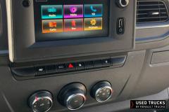Renault Trucks Master
                                          180