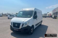 Nissan NV400
                                          