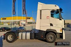 Renault Trucks T High
                                          520