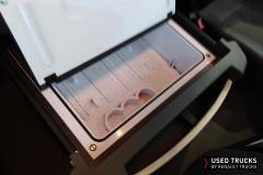 Renault Trucks T
                                          